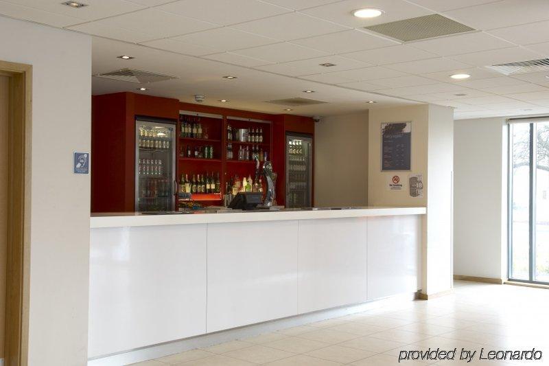 Travelodge Stratford Upon Avon Dış mekan fotoğraf